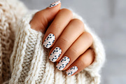 Nails Mockup 6 PSD files, a Mockup by GraphicVil (Thumbnail 4 of 9)