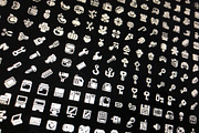 1-Bit Icons, an Icon by Poloviiinkin (Thumbnail 1 of 3)