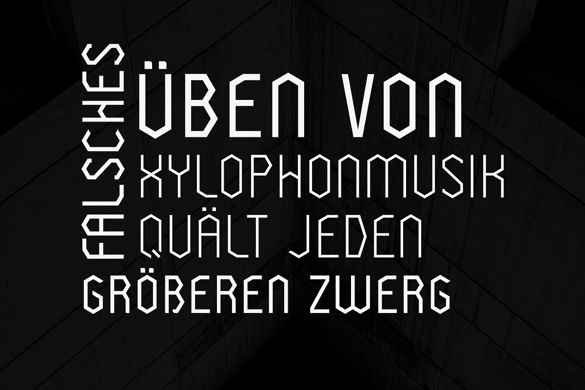 Cornera Extended Font preview 6