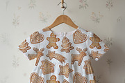 Gingerbread Christmas Pattern, a Pattern Graphic by Kreeya Art Shop (Thumbnail 8 of 14)