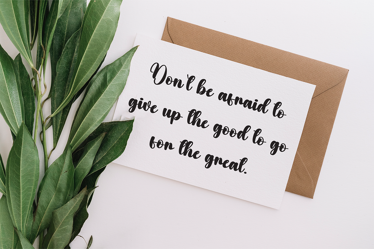 Vintage Cake | Script Font, a Handwritten Font by Scratchones (Photo 4 of 9)