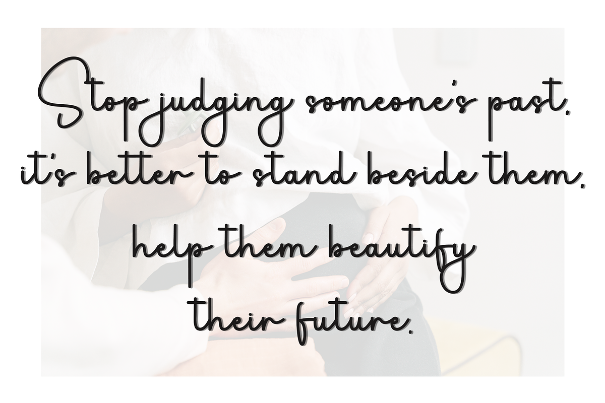 Galaxy Projector, a Handwritten Font by InermediaSTUDIO (Photo 5 of 8)