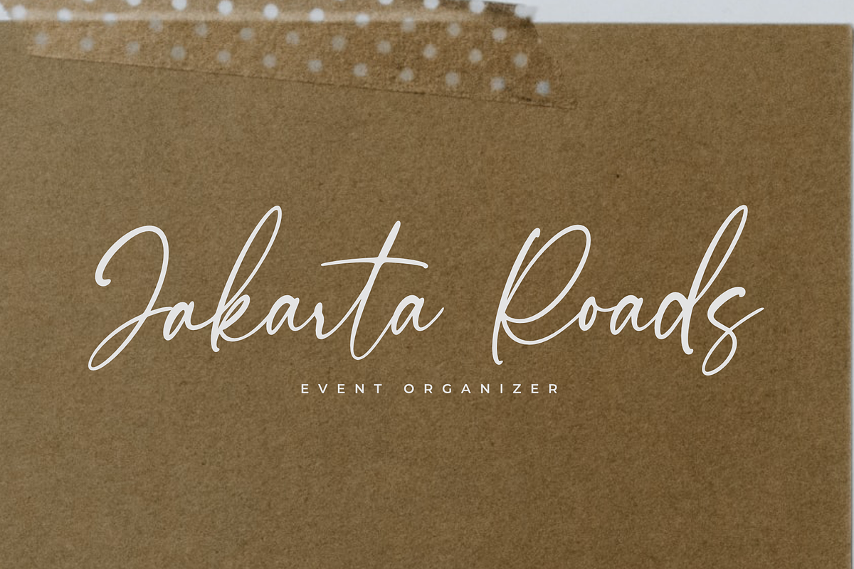 Santana Calligraphy Font preview 2
