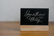 Magerland Handwritten Signature Font, a Script Font by Naufal Labs (Thumbnail 6 of 13)
