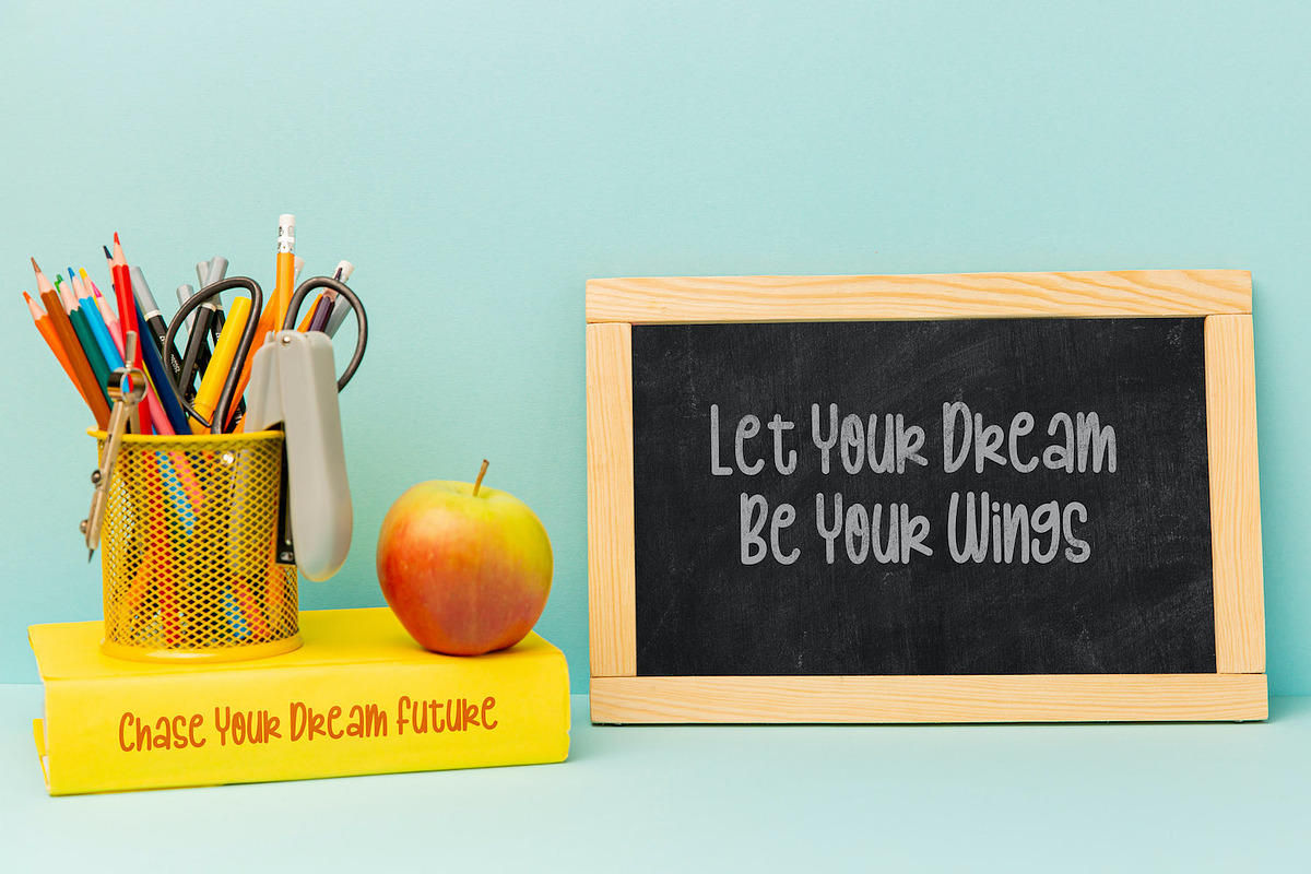 Barnie Kids - Playful Display Font, a Handwritten Font by StringLabs (Photo 2 of 11)