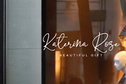 Bolesmith, a Script Font by Sealoung (Thumbnail 10 of 17)