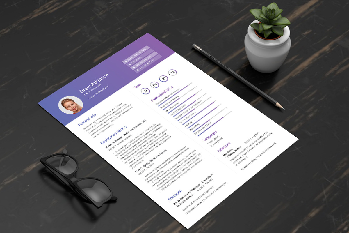 Modern Marketing Manager Resume, a Resume Template by iDoodle Studio (Photo 4 of 4)