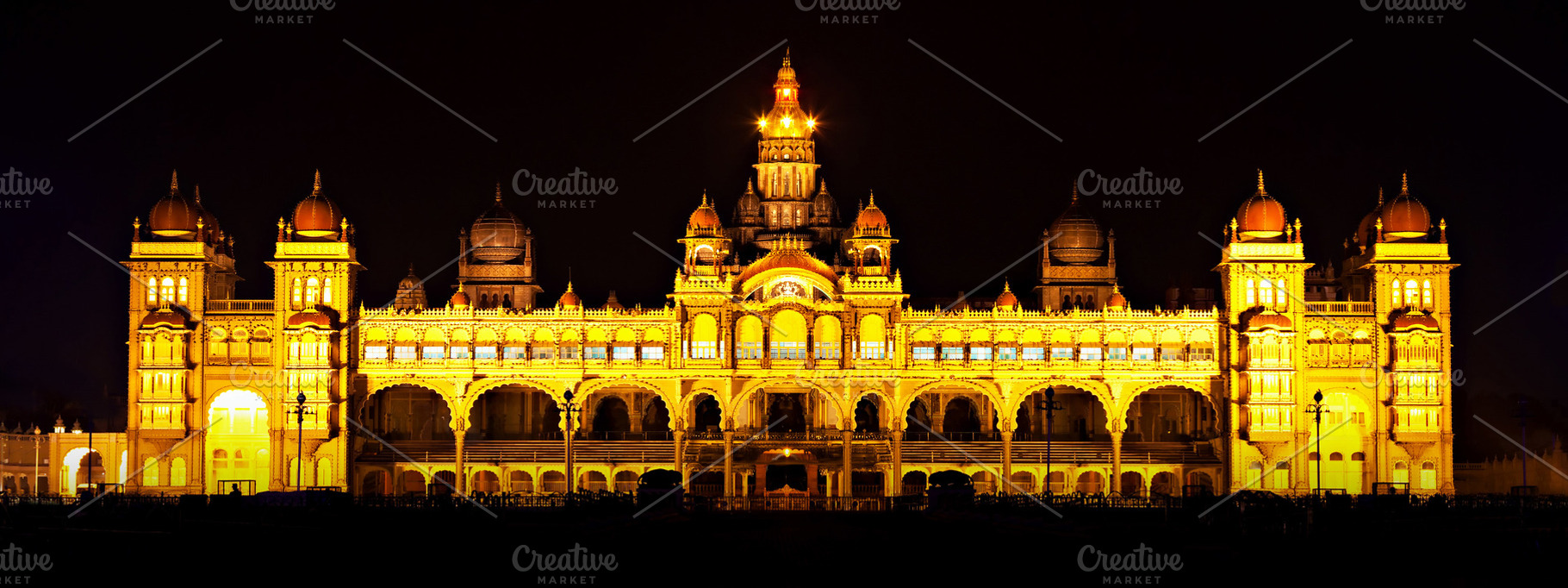 Mysore palace, a Photo by saiko3p