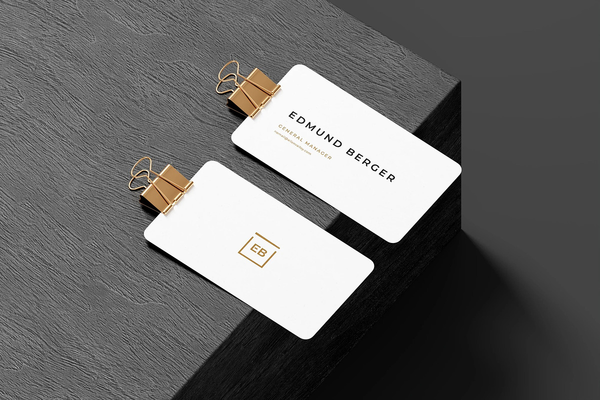 Isometric Business Card Mockup