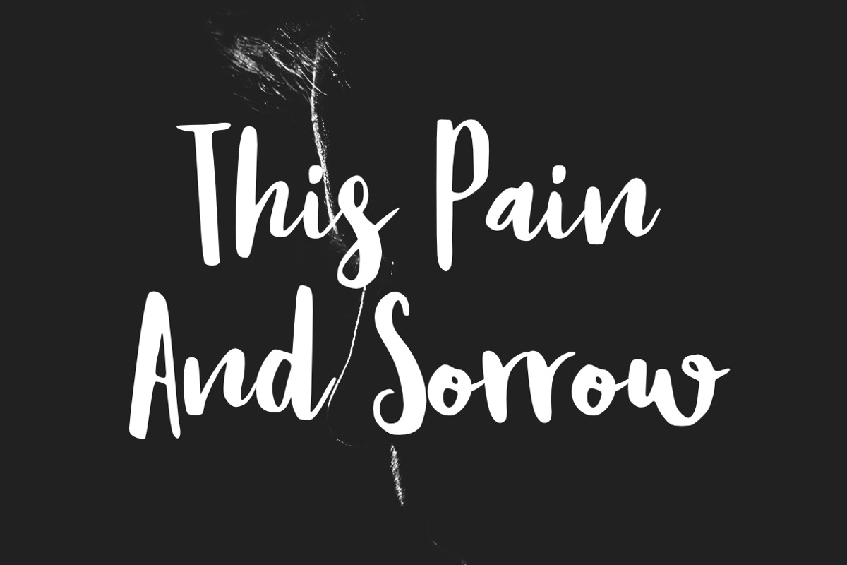 Resign Modern Brush Font preview 3
