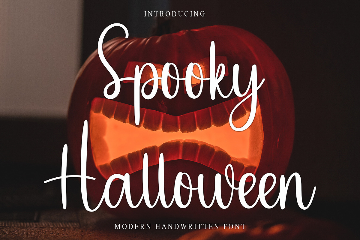 Spooky Halloween, a Handwritten Font by InermediaSTUDIO (Photo 1 of 6)