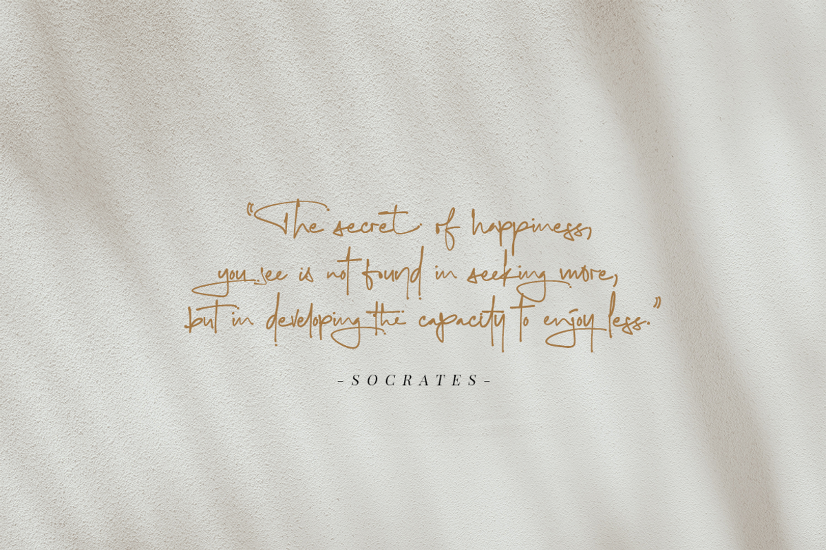 Signaturing - An Inky Handwritten, a Script Font by Nooh Space x Masa Fonts (Photo 3 of 18)