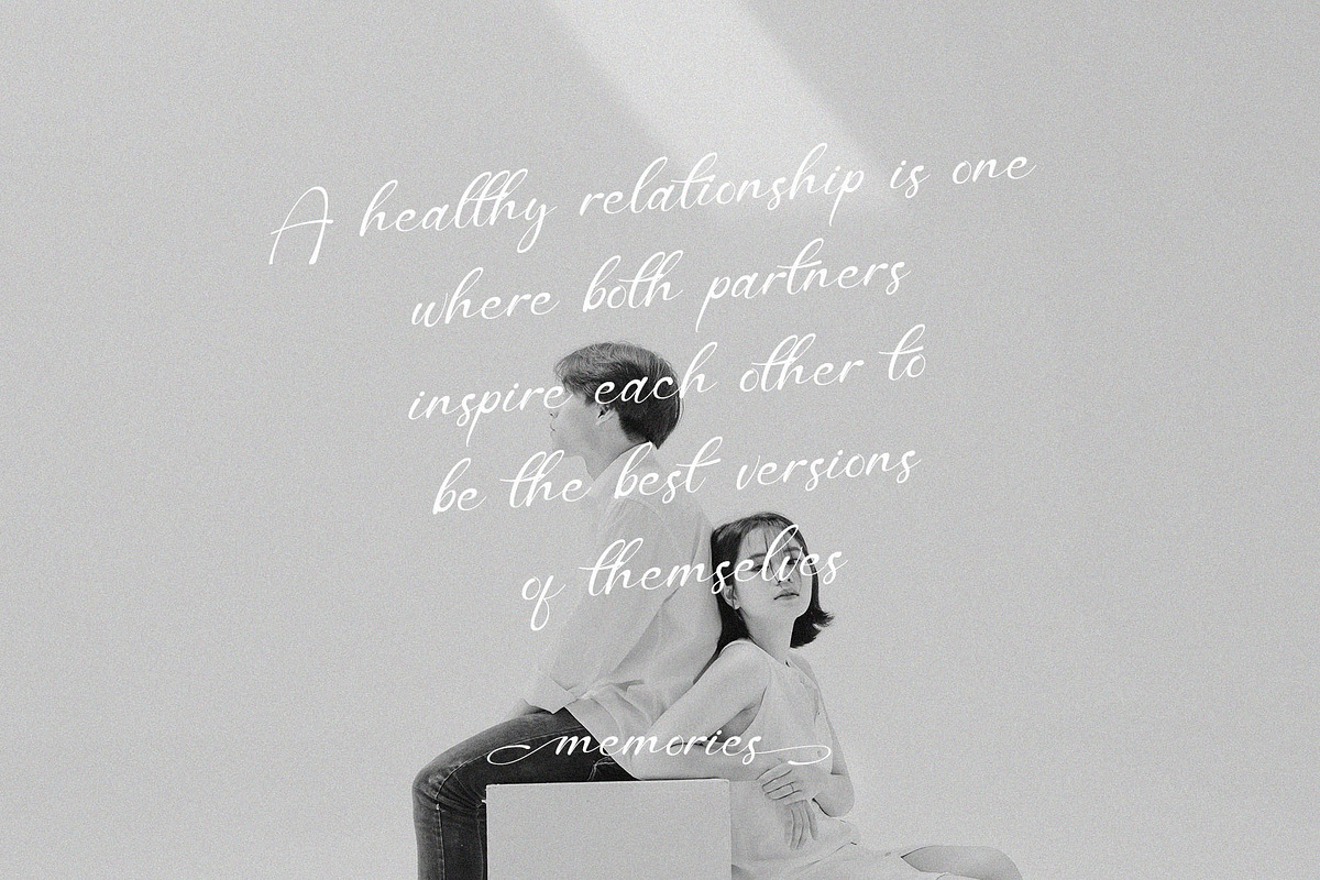 Selonika – Handwritten Script Font, a Handwritten Font by BrandSemut (Photo 6 of 11)
