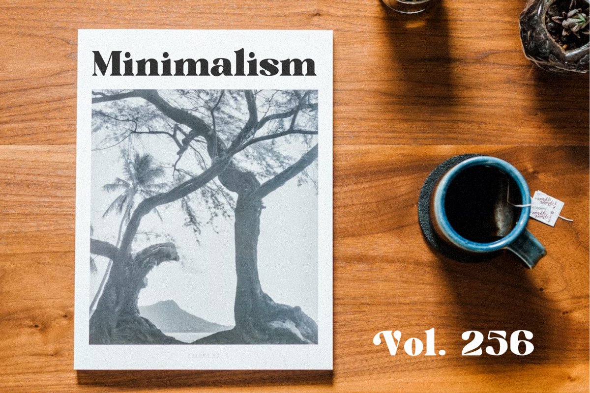 Hollymon, a Serif Font by Typegoals Studio (Photo 4 of 8)