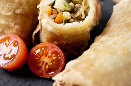 Crispy vegetables spring Rolls