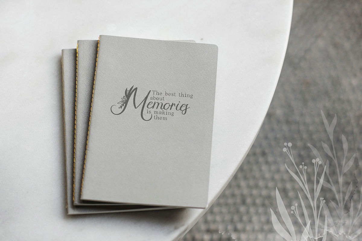 Autumn Embrace Floral Font preview 8