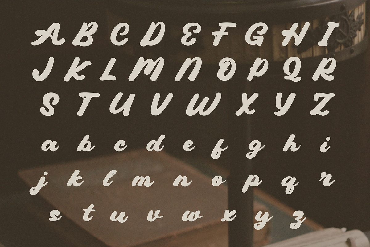Gestclo - Vintage Script Fonts, a Script Font by Randi Irvan | Rvandtype (Photo 10 of 12)