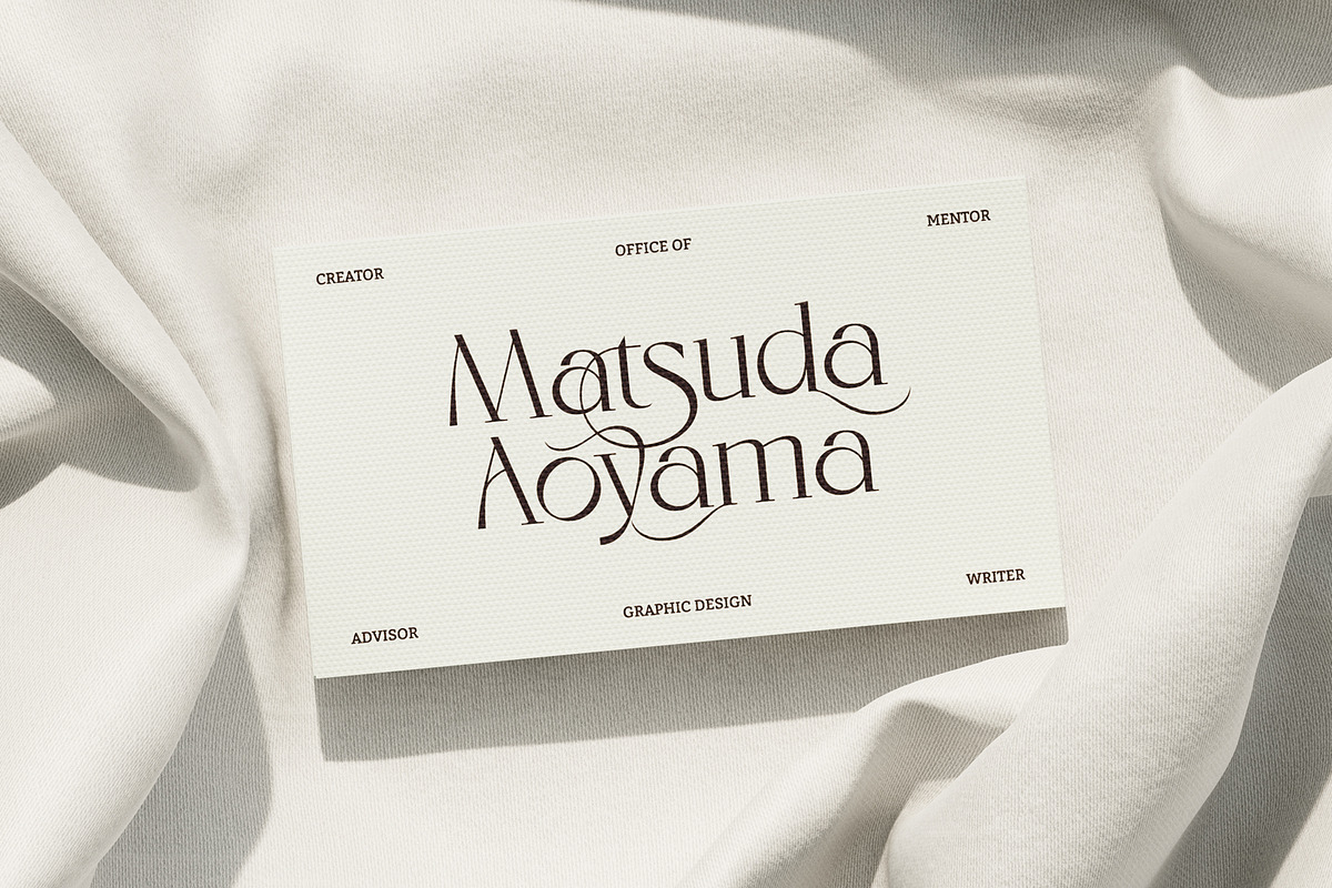 Eloires Elegant Stylish Serif Font, a Serif Font by Heinzel Std (Photo 4 of 11)
