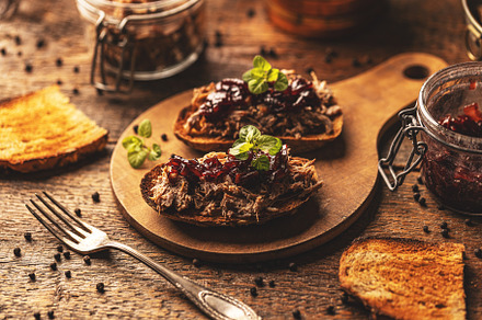Delicious pulled duck, a Background Photo by Grafvision photography