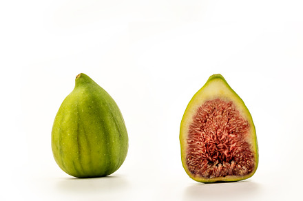 Ripe green figs, a Photo by wr7 Media
