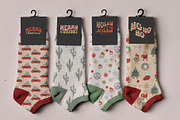 Holly Jolly Groovy Christmas, a Seasonal Illustration by Mio Buono (Thumbnail 11 of 13)