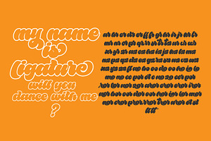 Bailamore - Retro Display Font