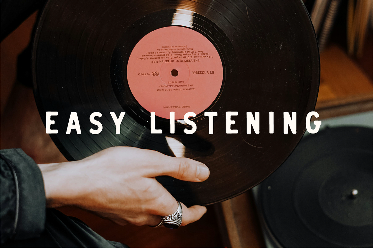 Healey : An All Purpose Retro Font, a Sans Serif Font by Corinne Dodenhoff (Photo 4 of 10)