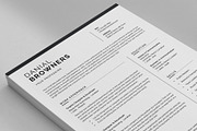 Resume Template, a Resume Template by DesignDevisers (Thumbnail 7 of 12)