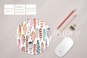 Round Mouse Pad Mockup PSD