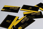 Corporate Business Card, a Business Card Template by Magoo Studio (Thumbnail 4 of 4)