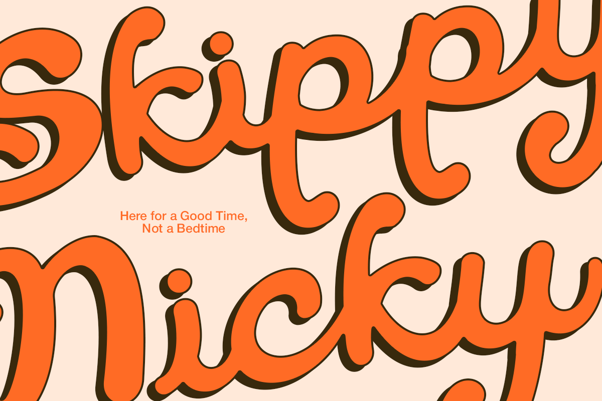 Glaigo - Fun Rounded Script, a Script Font by Pandeka Studio (Photo 2 of 9)