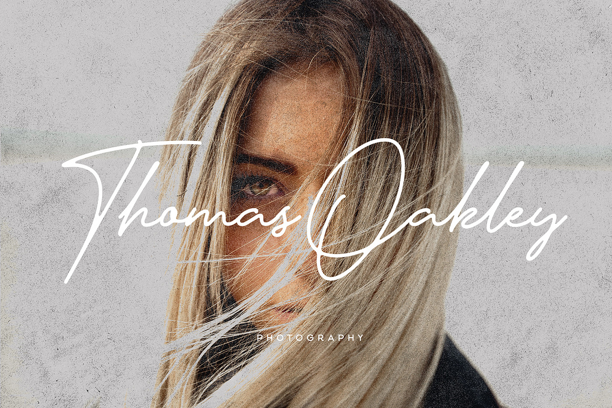 Catalony Signature Typeface preview 8