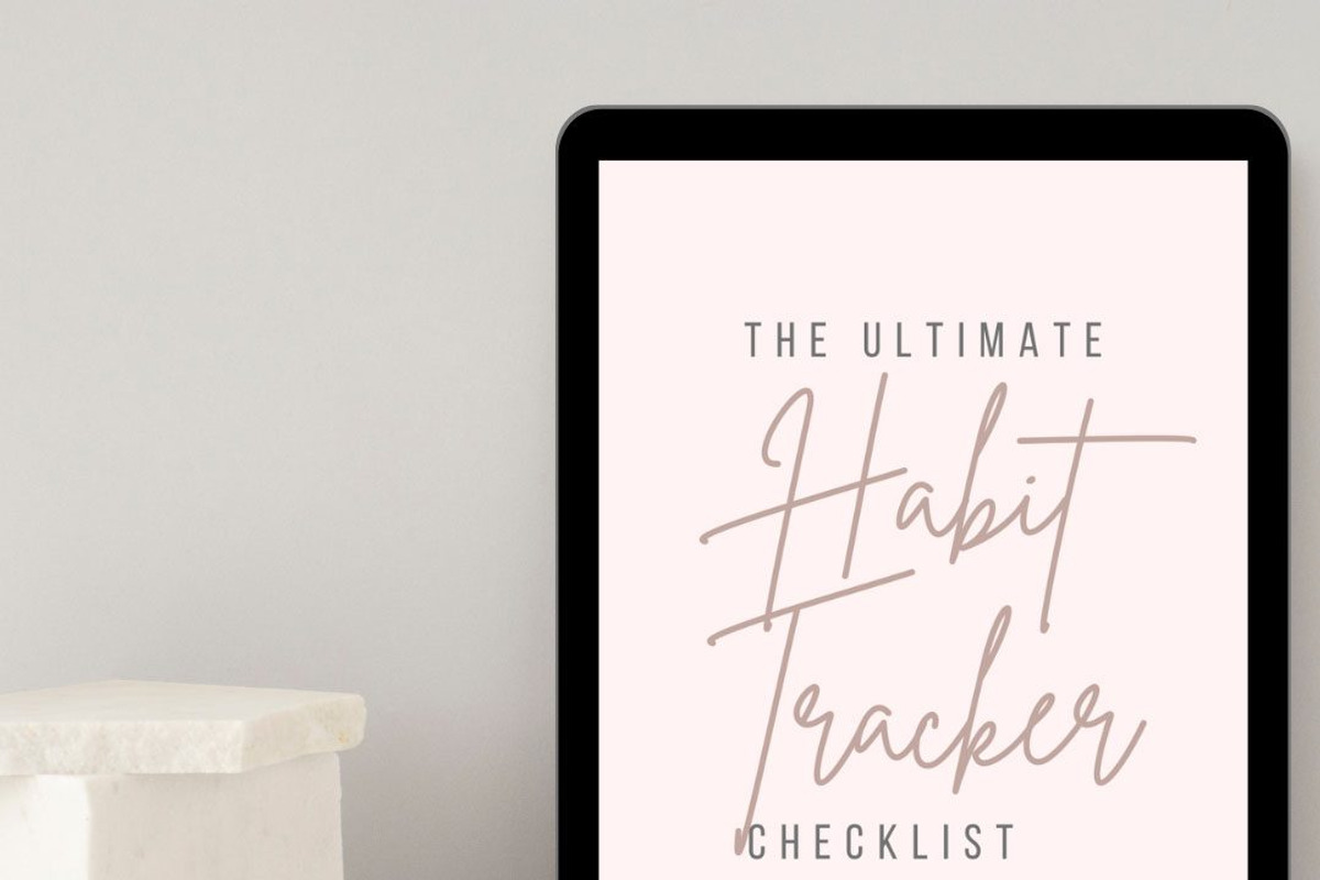 PLR/MRR Habit Tracker Checklist -DFY, a Stationery Template by Brand Your Biz Co. (Photo 1 of 9)