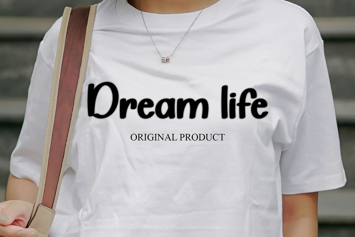 Little Girls, a Sans Serif Font by InermediaSTUDIO (Photo 6 of 7)