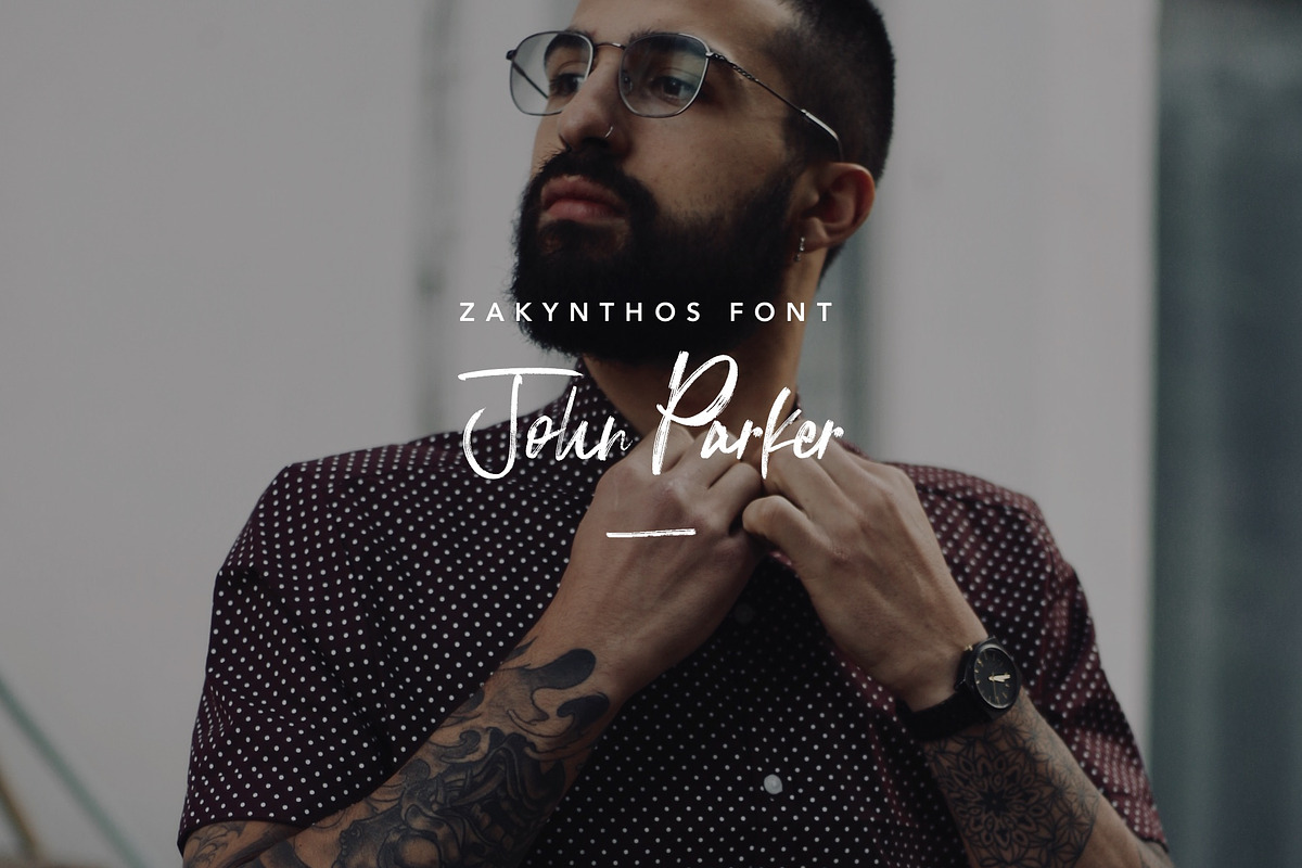 Zakynthos Signature Font preview 2