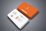 Corporate Business Card, a Business Card Template by GFXCity (Thumbnail 3 of 4)