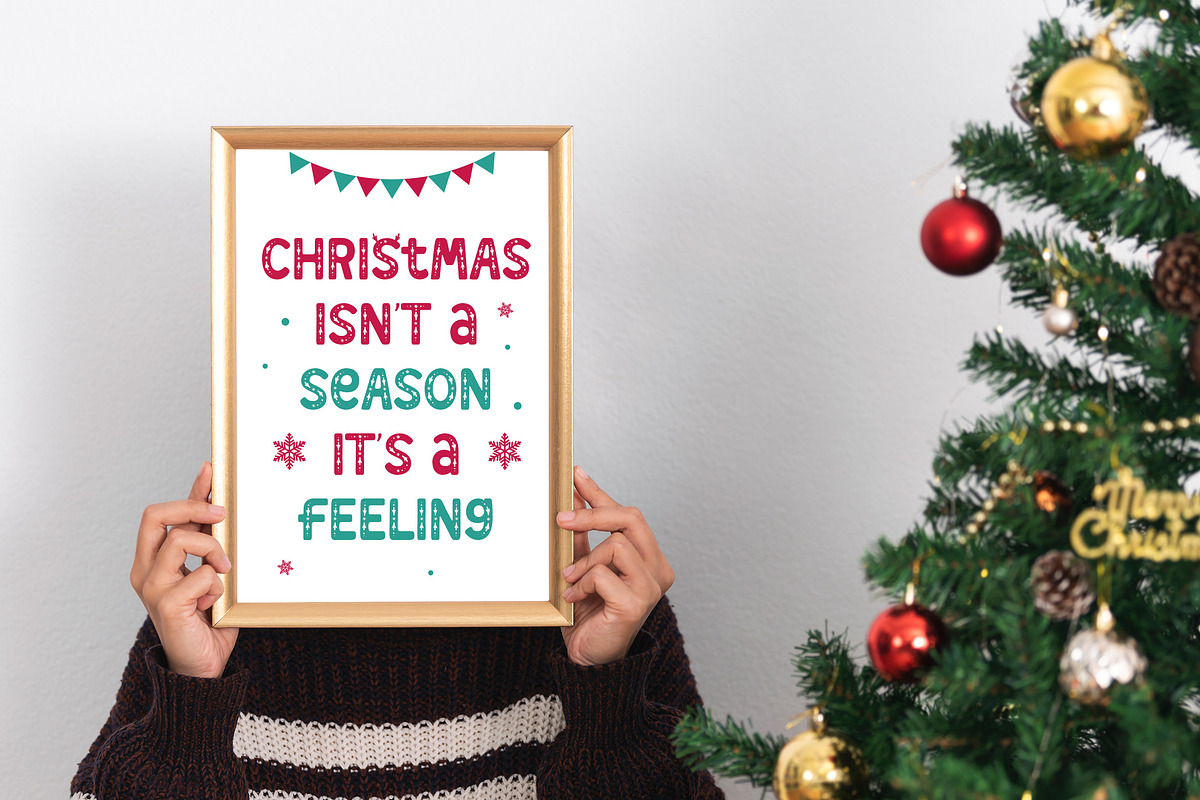 DT Forest Crystal - Christmas font, a Symbol Font by Dryy.type (Photo 5 of 8)