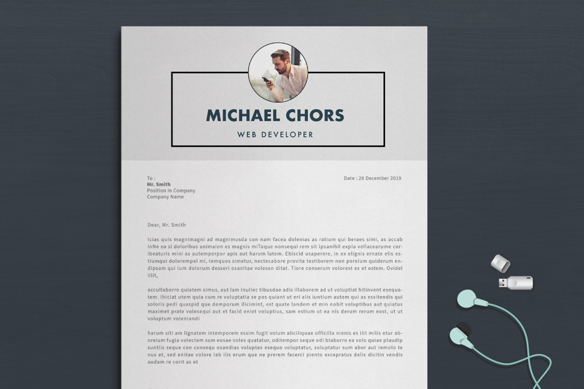Resume/CV, a Resume Template by Atakana (Photo 6 of 6)
