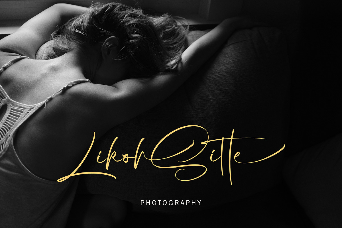 FonttSetya Black Friday, a Script Font by pineungtype (Photo 5 of 8)