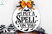 Halloween Round Sign SVG Bundle, a Graphic by Designer302 (Thumbnail 12 of 17)