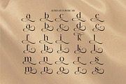 Lunabelle - Modern Elegant Luxury, a Serif Font by Qweera Studio (Thumbnail 11 of 12)