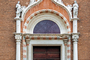 Decorated church doors in Venice, an Architecture Photo by BOOCYS