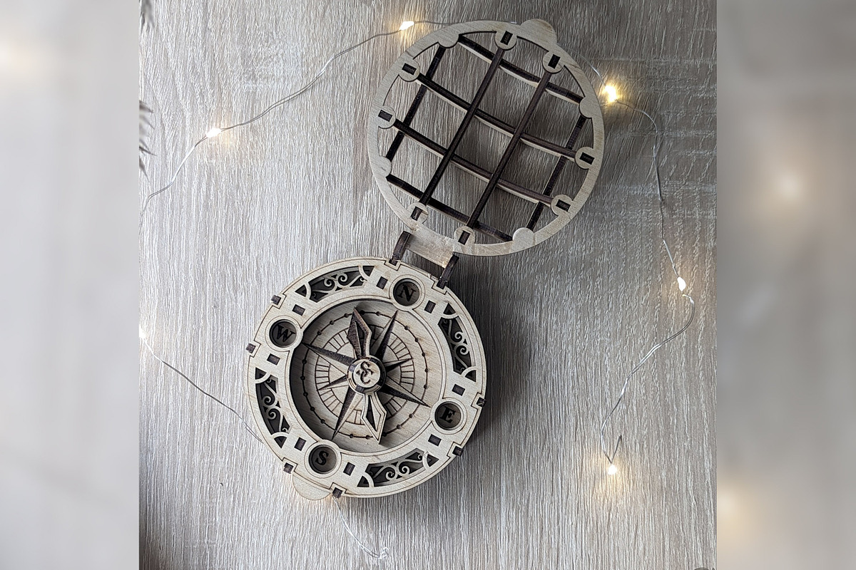 Santa Claus Compass - Laser Cut File, an Object Graphic by VectorPainter (Photo 4 of 11)