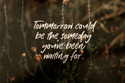 Roverback Font, a Font by Creativeqube Design (Thumbnail 3 of 4)