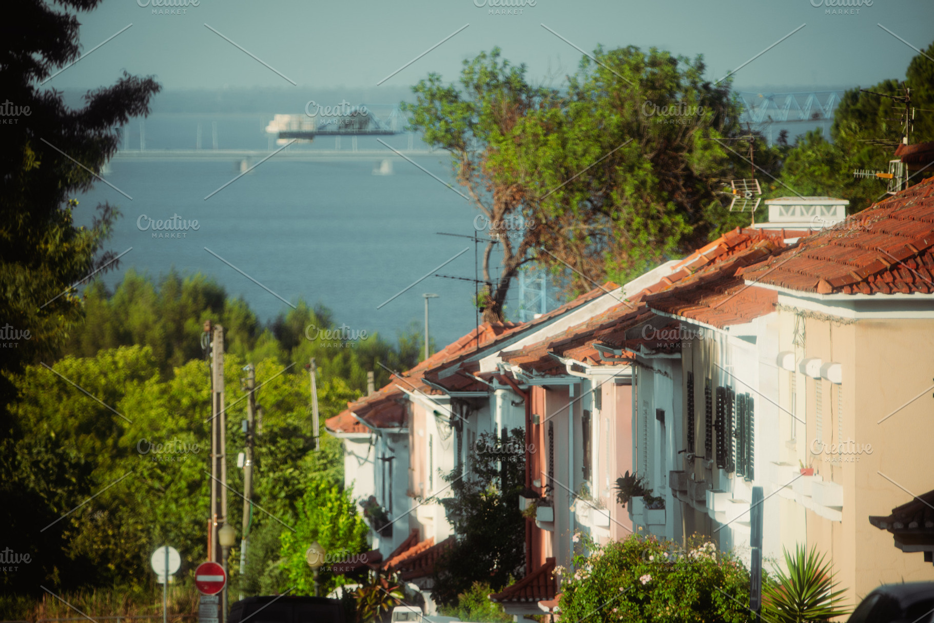Telephoto Lisbon Riverside Homes, an Architecture Photo by SkyNext
