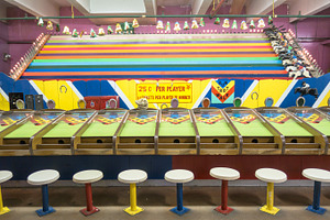 Midway Game: Horse Race