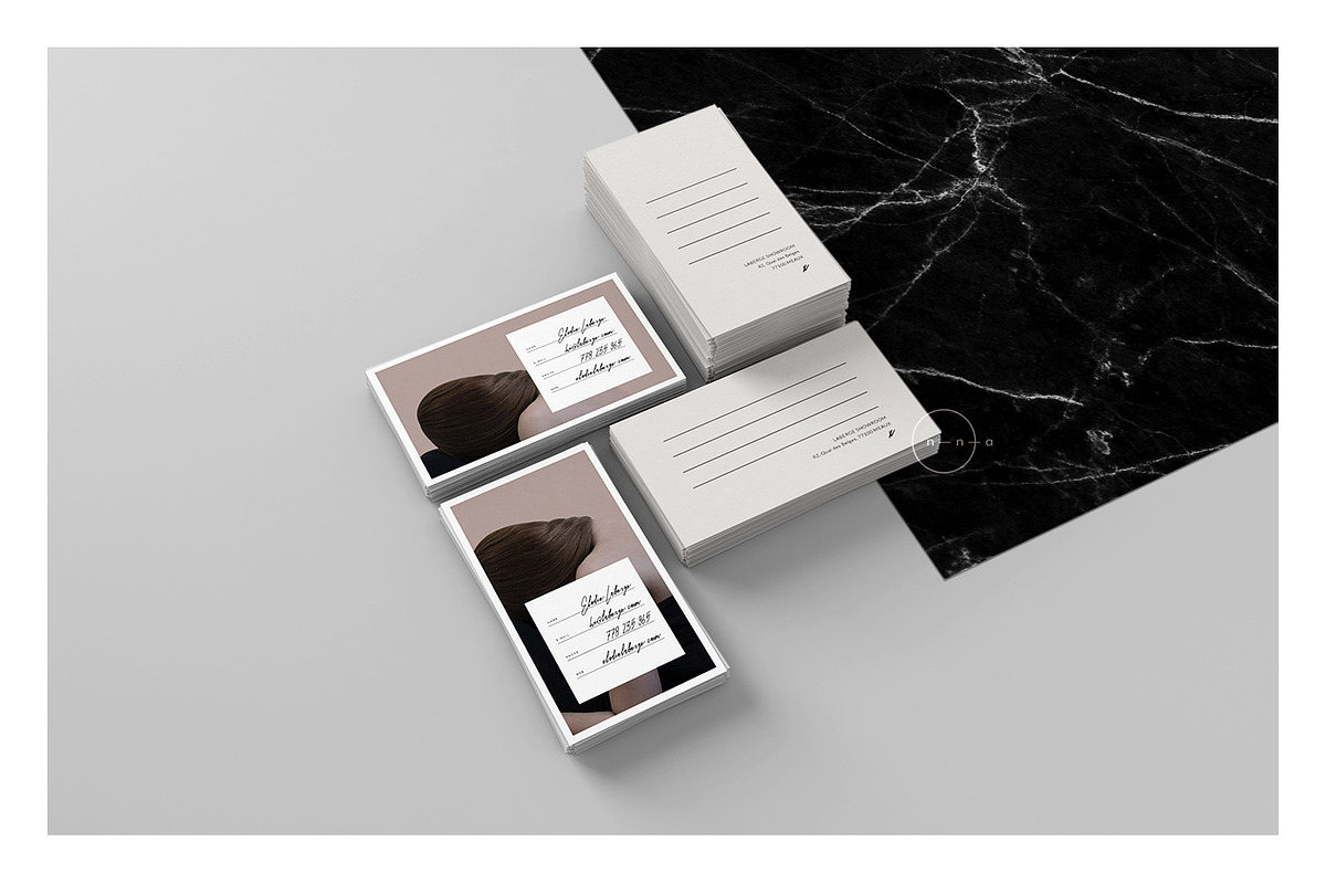 Set of 2 Business Cards • Élodie, a Business Card Template by Nonola (Photo 1 of 4)