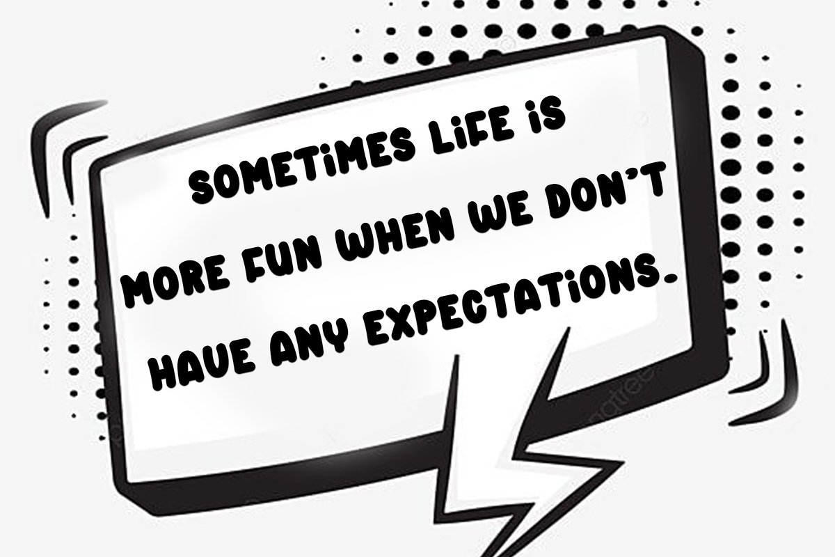 Boom, a Script Font by InermediaSTUDIO (Photo 5 of 8)