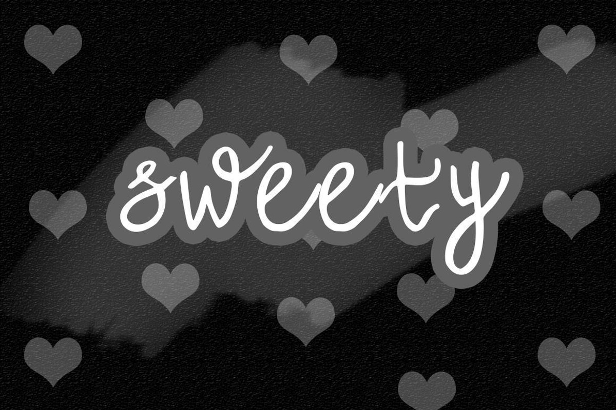 Wokijo - Loving Handwritten Font, a Script Font by Naistudio (Photo 4 of 7)