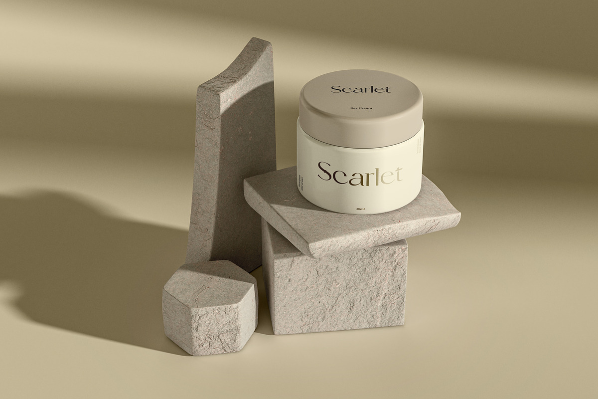 Paragone Luxury Serif Font, a Serif Font by UICreative (Photo 4 of 11)